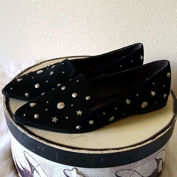 - - BCBG. Leather loafers - Picture 1 of 12